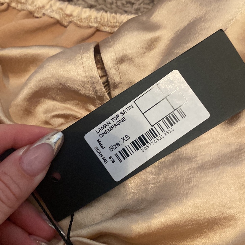 Motel Rocks ~ Satin Shirt Champagme Gold🥂 - Picture 4 of 4